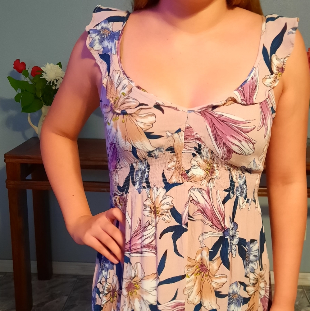 Flowery maxi dress